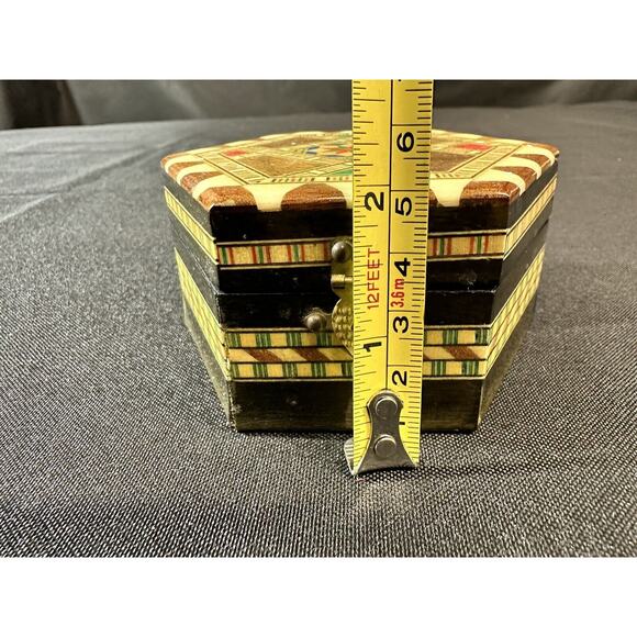 Vintage Victor Molero Inlaid Wooden Hexagon Trinket Box Hand Made In Spain - Picture 13 of 13